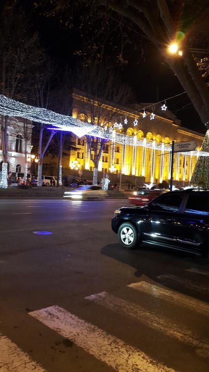 Apartment On Rustaveli Avenue Tiflis Dış mekan fotoğraf