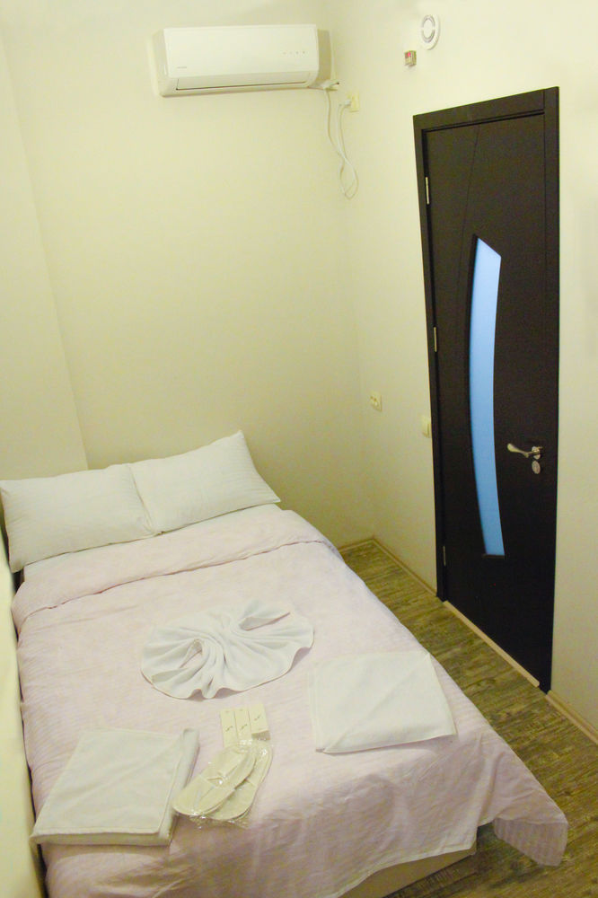 Apartment On Rustaveli Avenue Tiflis Dış mekan fotoğraf