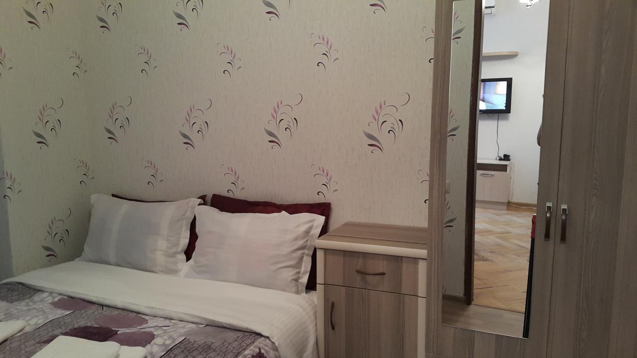 Apartment On Rustaveli Avenue Tiflis Dış mekan fotoğraf